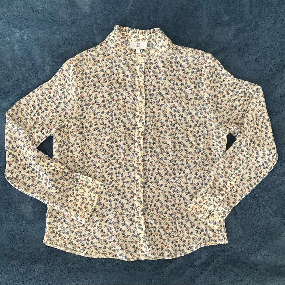 NEW Floral Button-Up Shirt - Picture 1 of 6